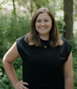 Abby Oldenburg Headshot